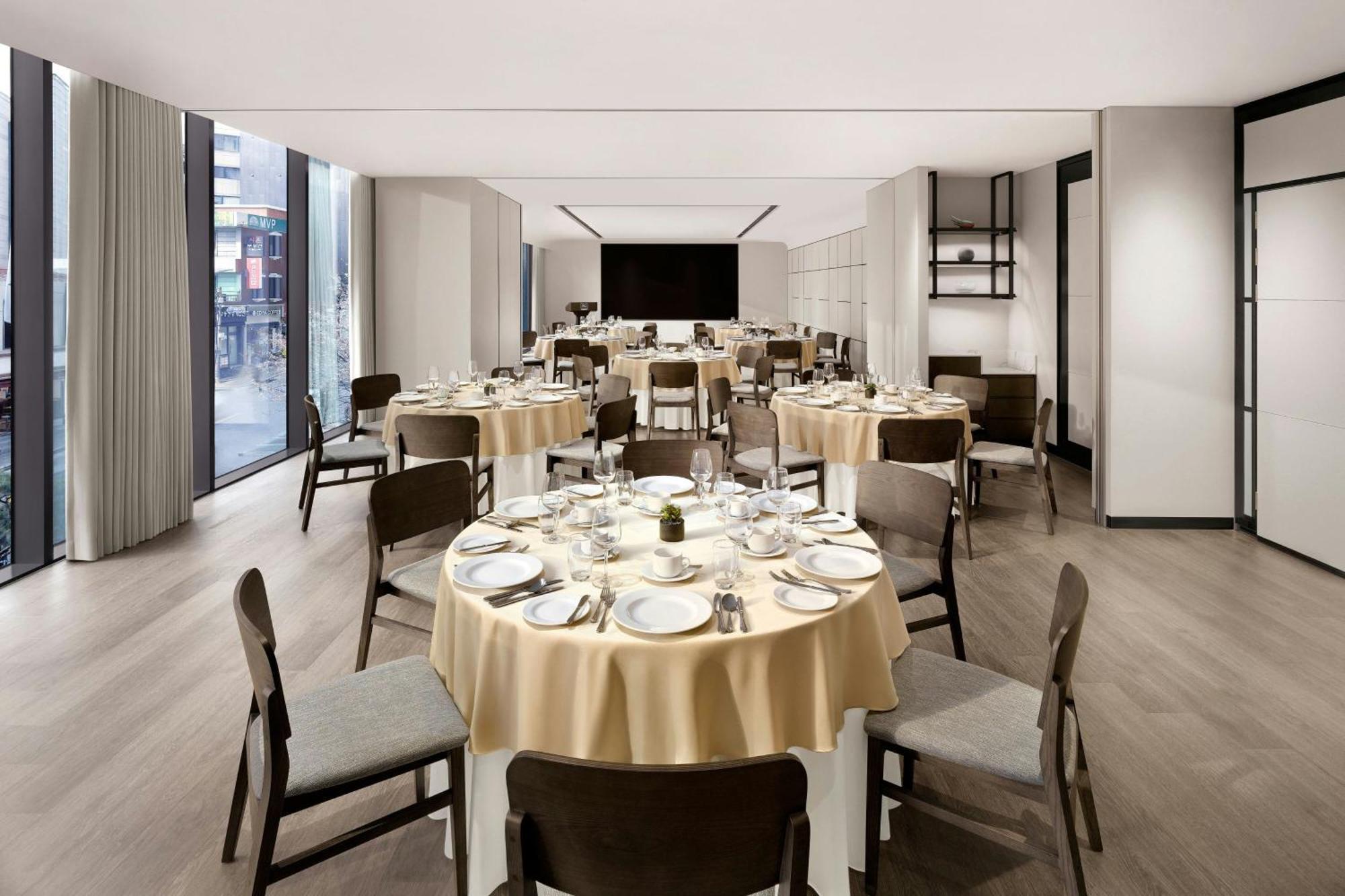 Hotel Ac By Marriott Gangnam Seul